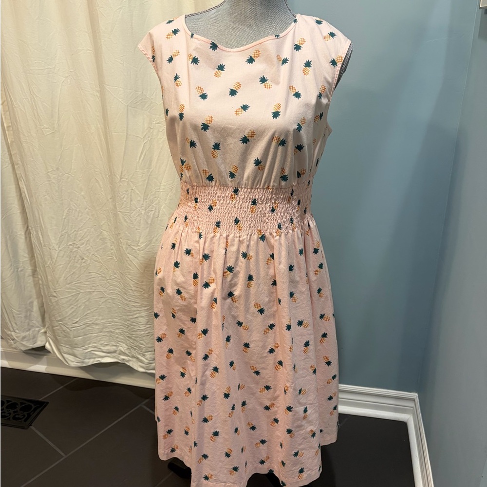 Kate Spade Pink pineapple Midi Dress elastic slimming waste with pockets!